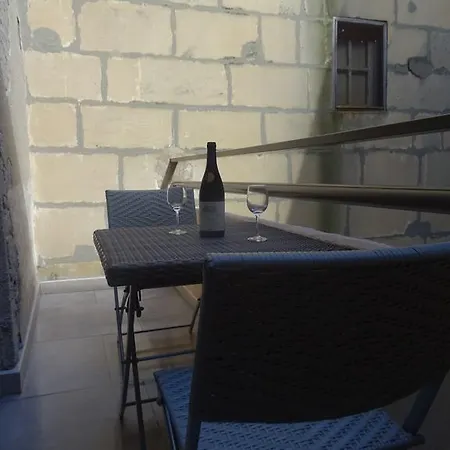 Du Refuge Patangarles Apartment Arles