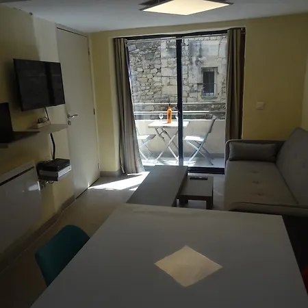 Apartment Du Refuge Patangarles Arles